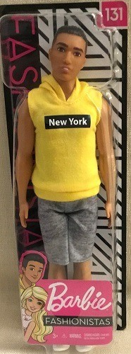 FASHIONISTA 131 NEW YORK YELLOW HOODIE DGV14 HISPANIC KEN 12″ MATTEL BARBIE DOLL