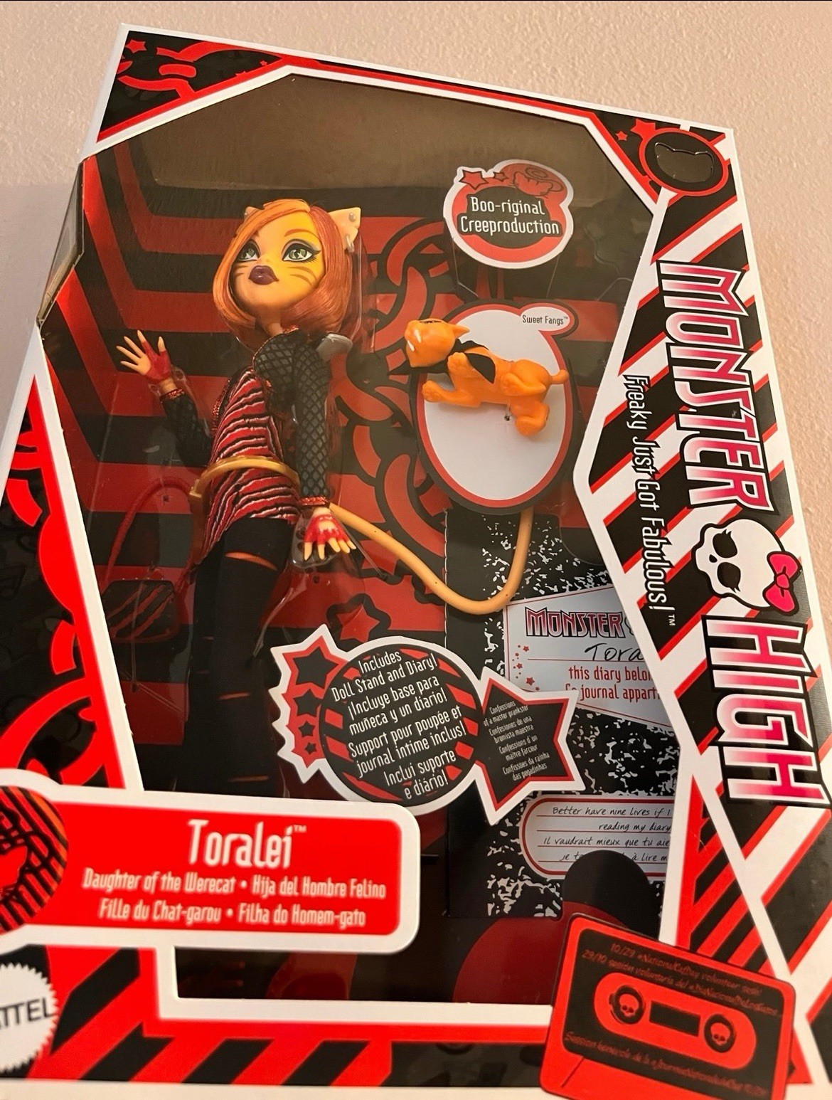 Monster High Toralei Boo-riginal Creeproduction Fashion Doll