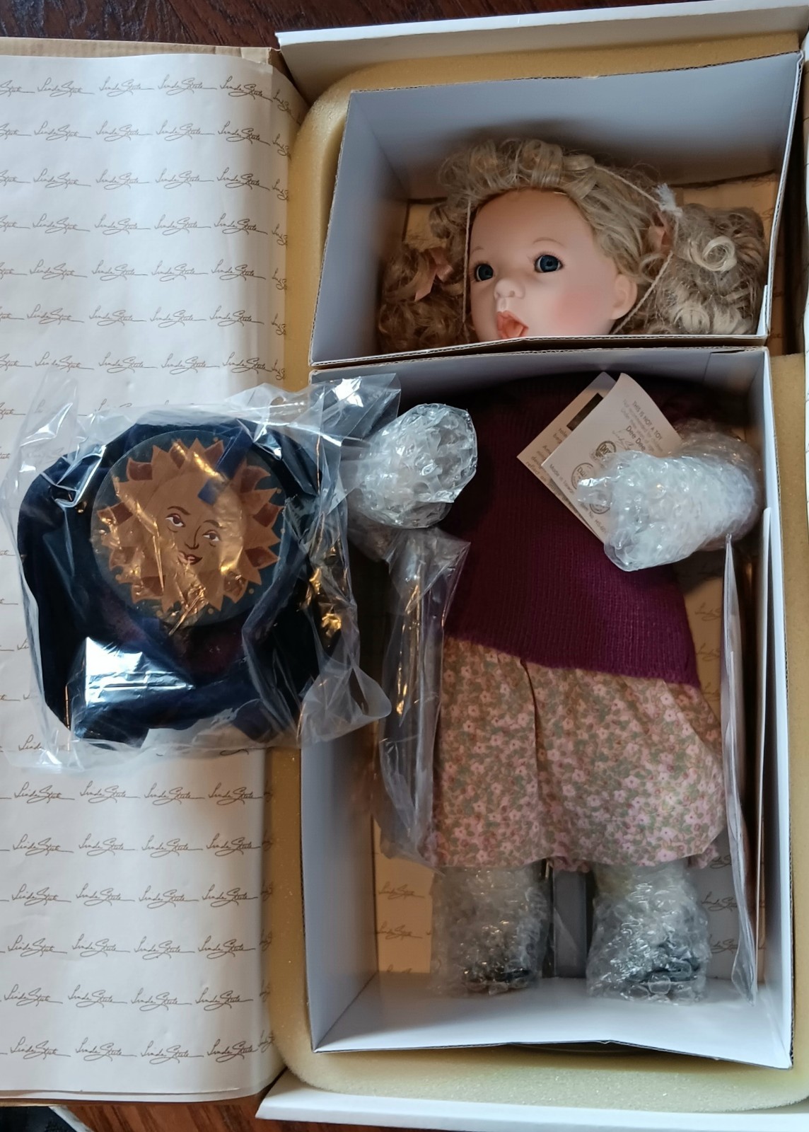 NIB LINDA STEELE 17 in DEE DEE PORCELAIN GIRL DOLL WORLD GALLERY CLOSED LTD ED