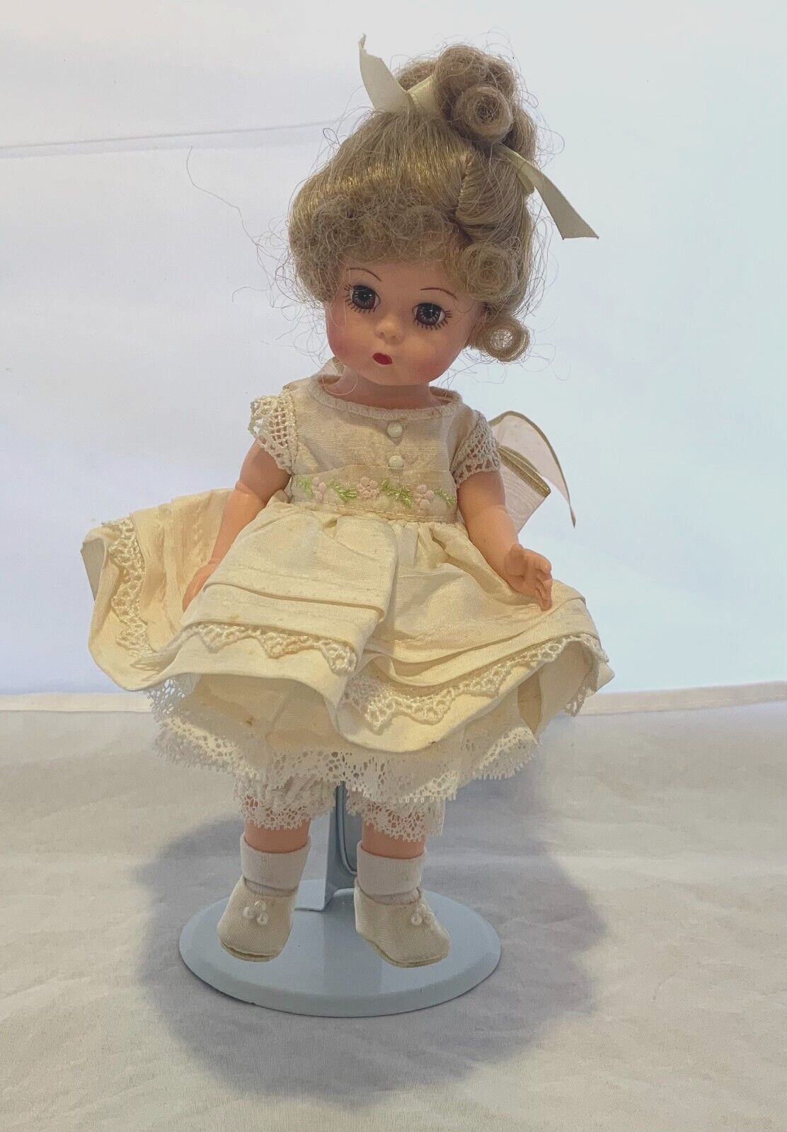 MADAME ALEXANDER SIMPLY SWEET FLOWER GIRL 8 INCH