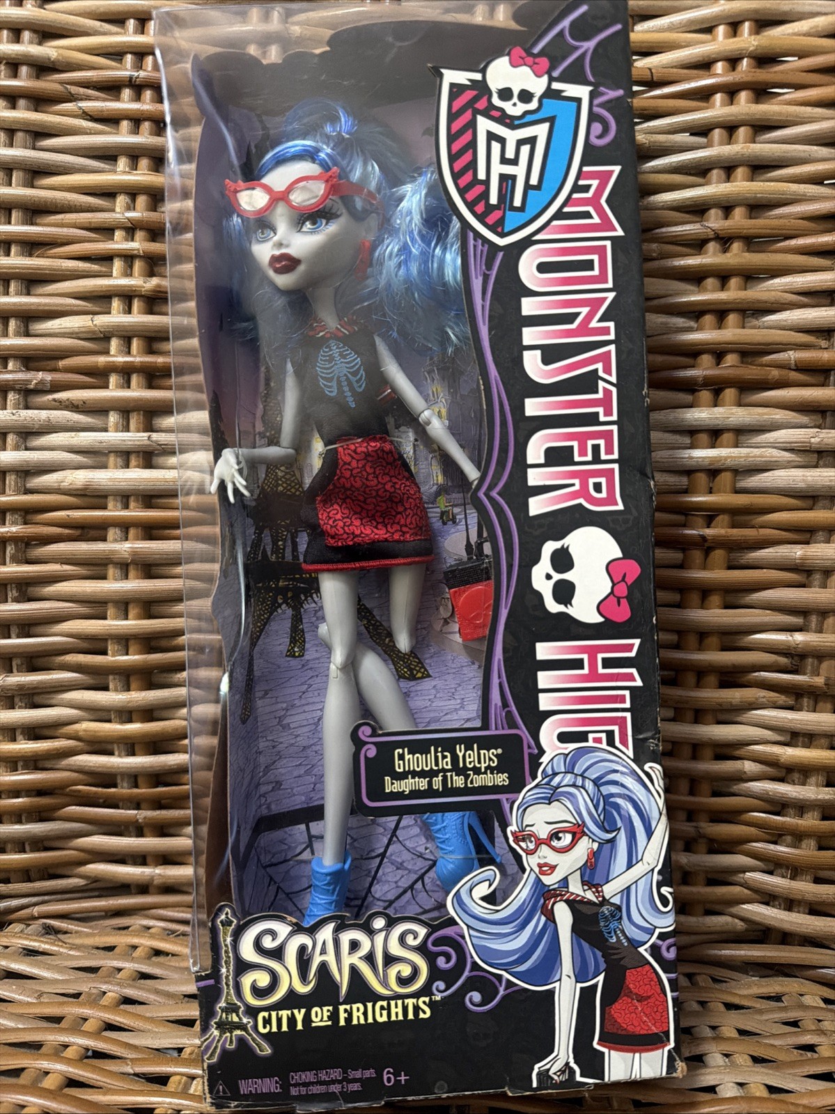 Monster High Doll Ghoulia Yelps Scaris City of Frights 2012 DAMAGED