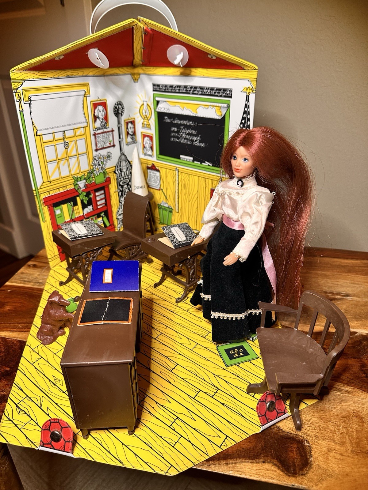 #8877 Ultra Rare Vintage Ideal Jody & her Schoolhouse (See Description) Used