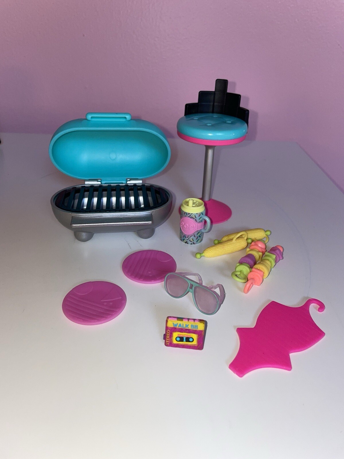 Lot of random LOL Doll Accessories pieces X 13