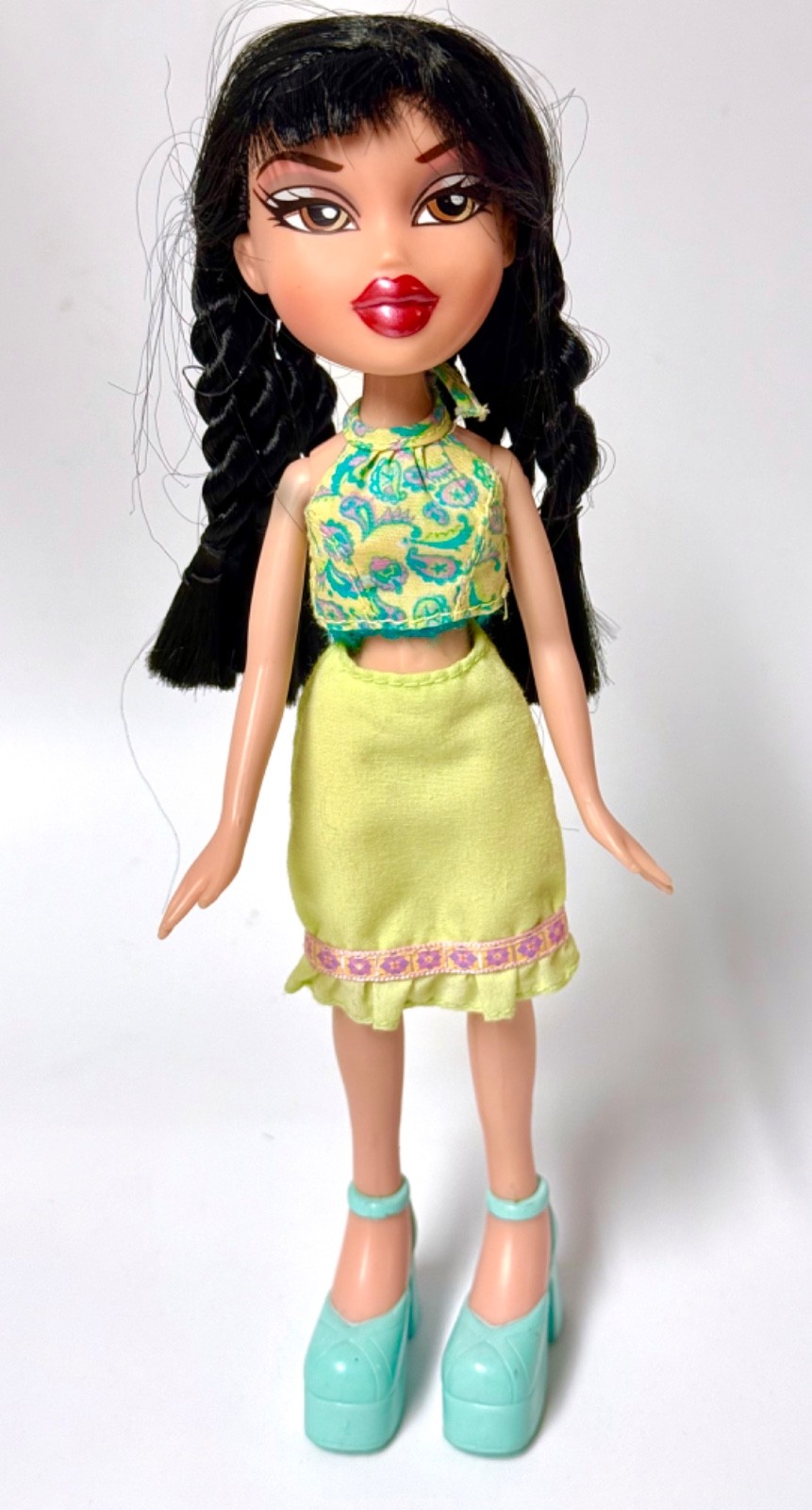Vintage BRATZ 2002 “Xpress It” JADE Redressed in YASMIN “Flaunt It” Outfit