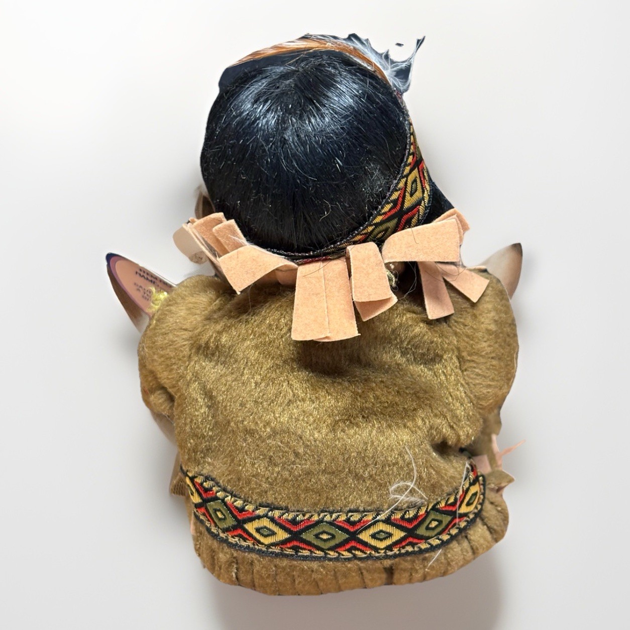 “Willie” Native American 2001 Doll & Dream Catcher Emerald Doll Collection #5452