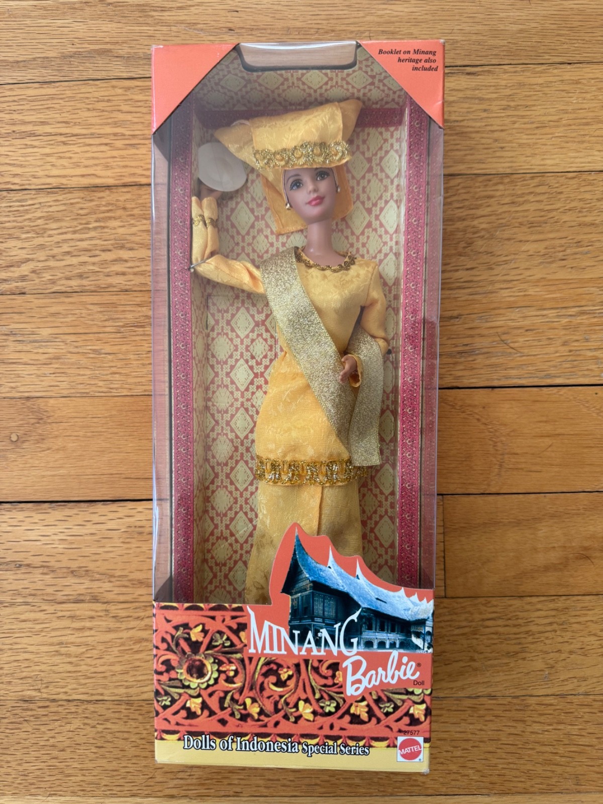 NEW IN BOX Minang Barbie Indonesia series collectible rare