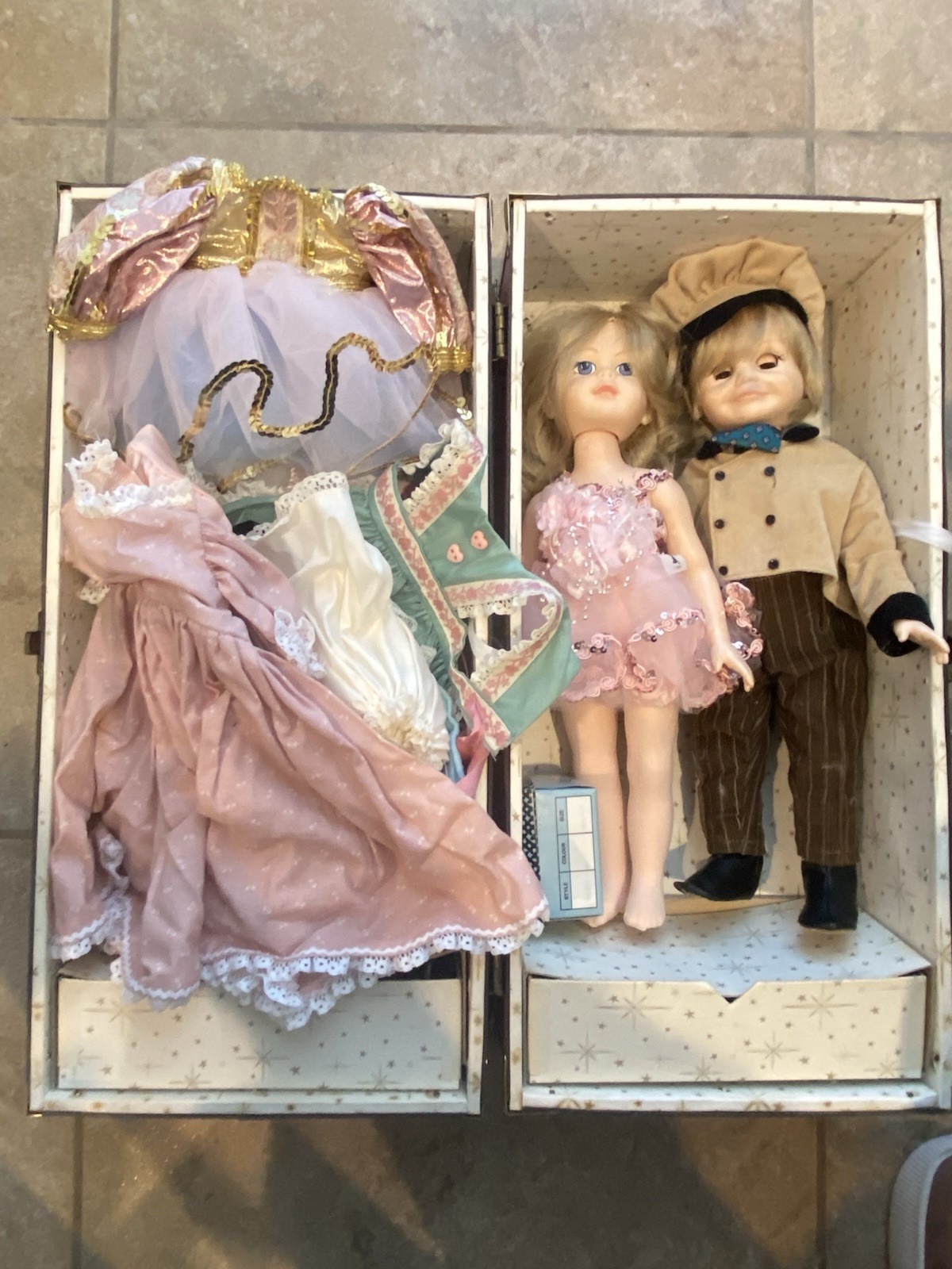 Robin Woods Girl Doll And Off Brand Boy Doll