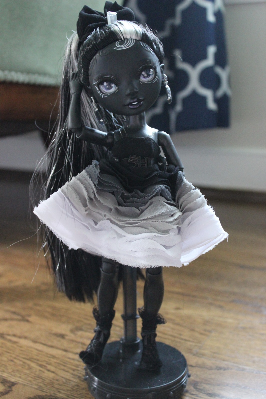 Rainbow high Shadow High Shanelle Onyx Fashion Series 1 One Doll Black Kids Toy
