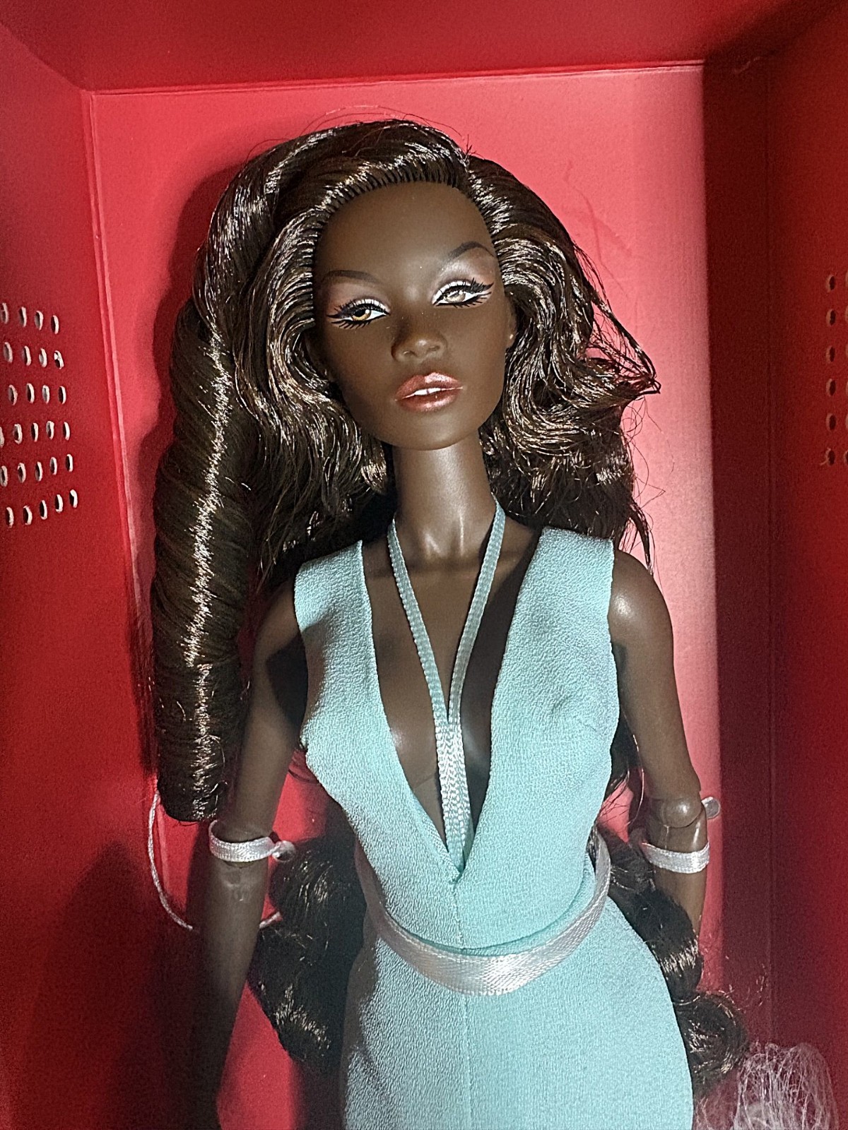 Integrity Toys Gala Glow Up Zuri Okoty