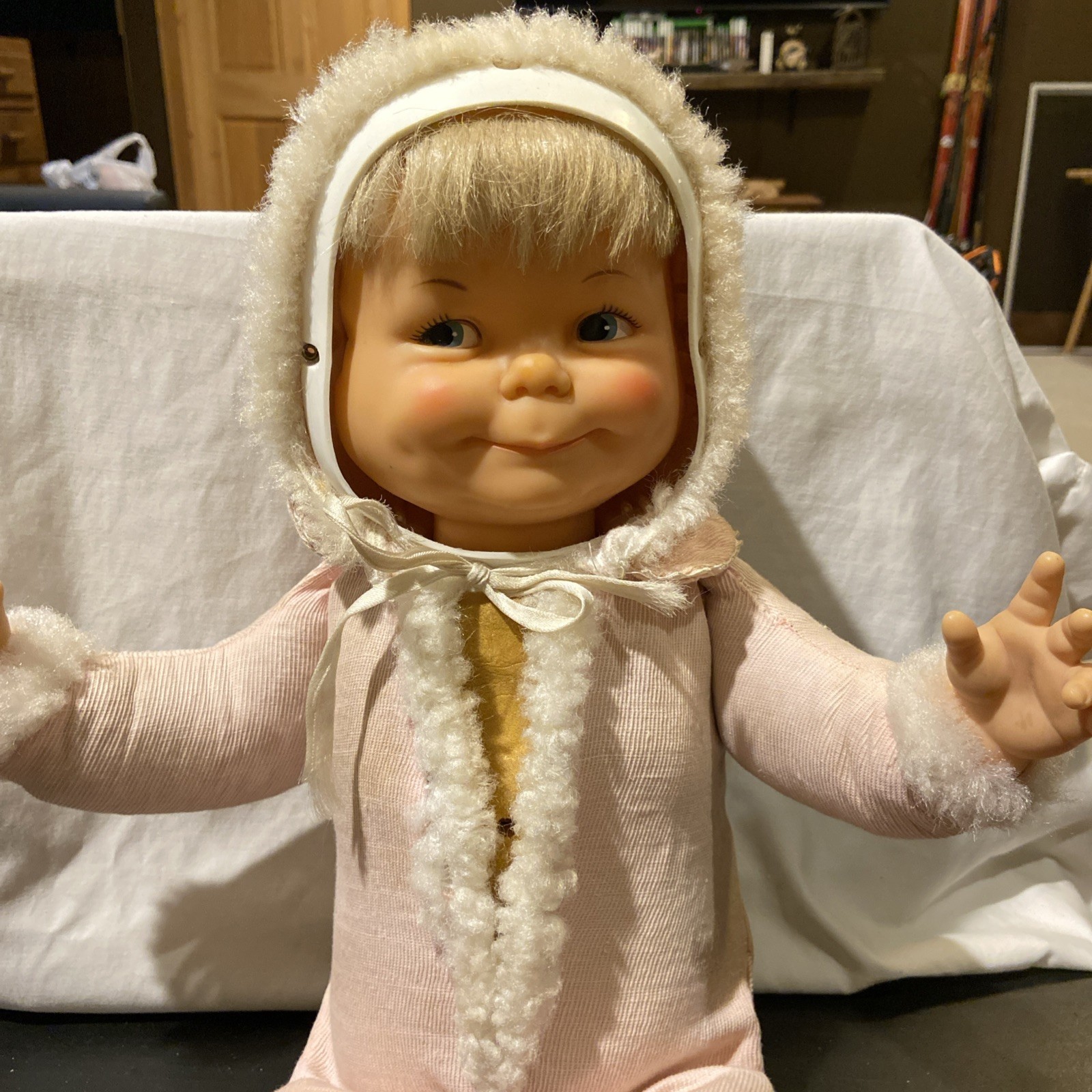 Vintage Ideal LITTLE LOST Baby Doll Three Face Cry Sleep Happy 23″