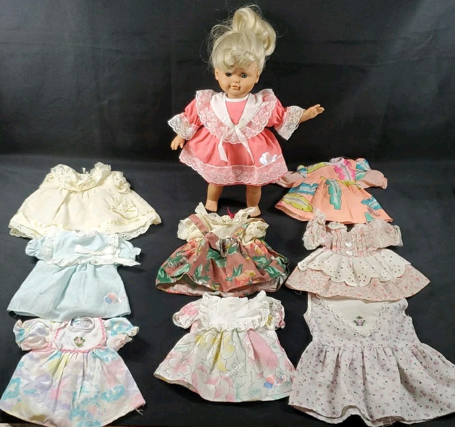 Lissi Puppe Baby Girl Doll Clothing Blonde Blue Eyes Dress Lot See Pics VTG **