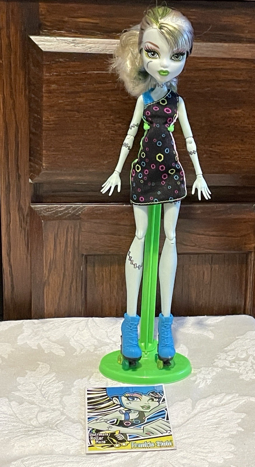 Monster High Skultimate Roller Maze Frankie Stein Doll