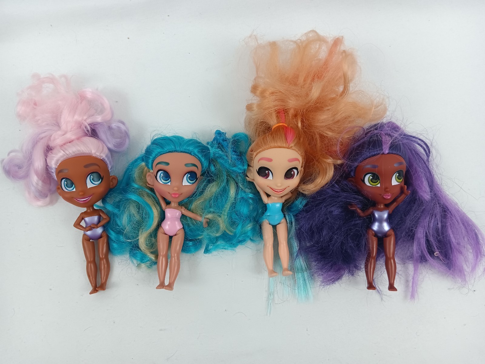 Hairdorables Hairmazing Mini Doll Lot 4 Bella Dolls