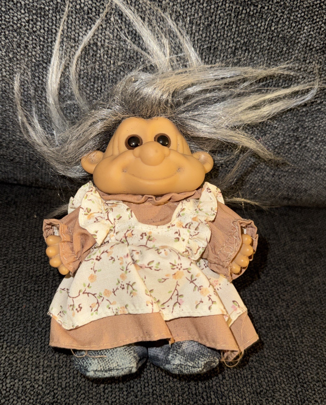 Vintage Russ Grandma Troll Doll #18521 Gray Hair 5″ Very Rare