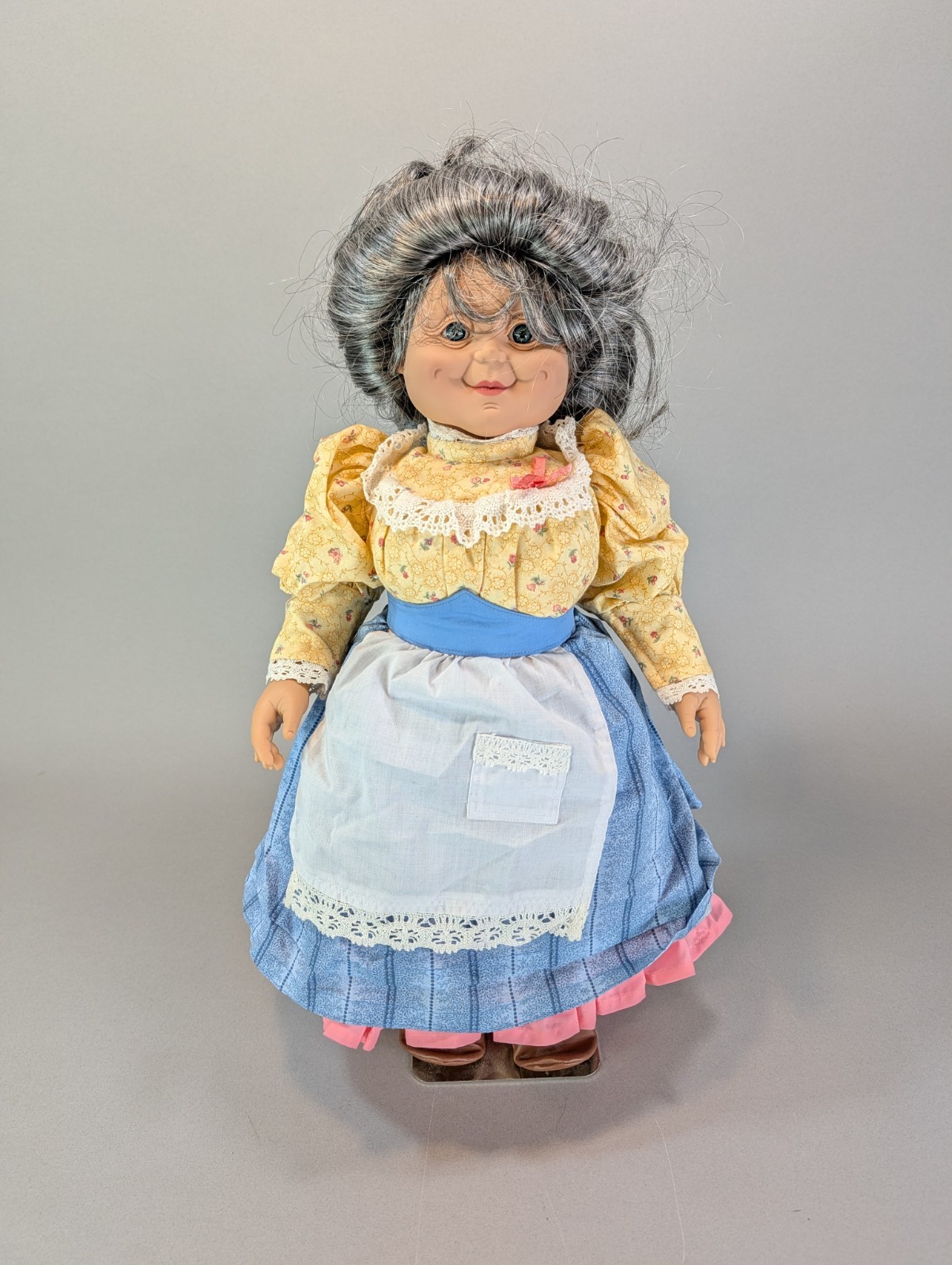 Vintage Granny World 20″ Vinyl Doll English Grandma European