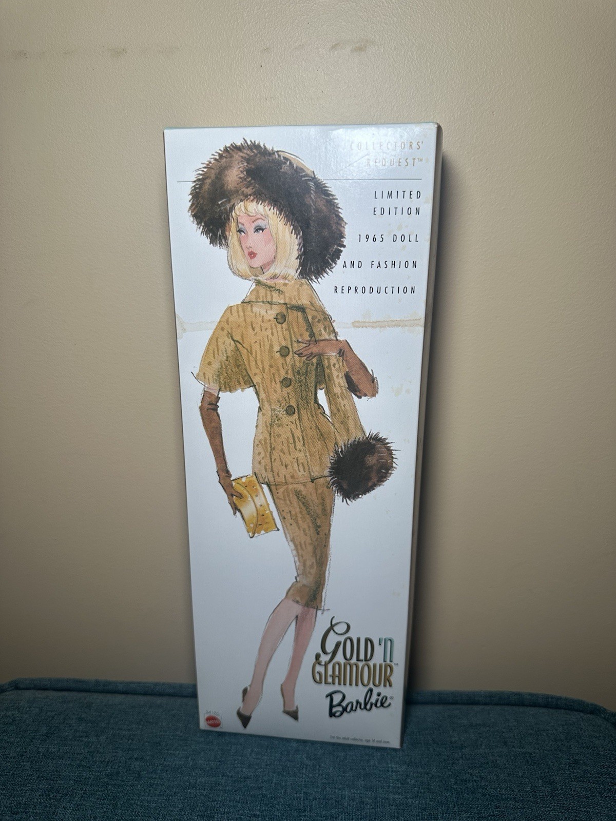 Mattel Gold N Glamour Barbie Doll 2001 Limited Edition Collectors NIB