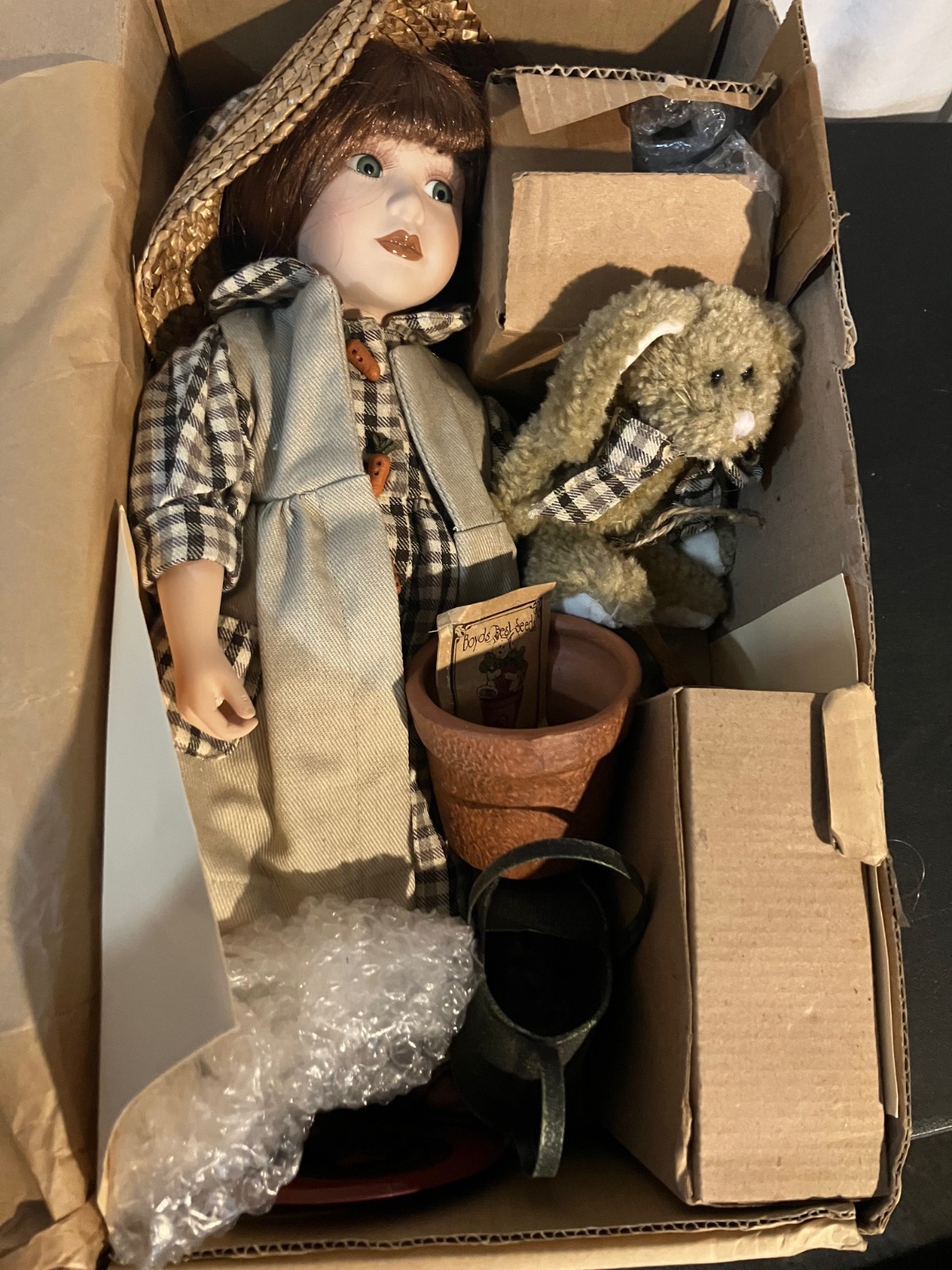 Boyds Yesterdays’ Child “Julia Garden Friends” limited edition porcelain doll