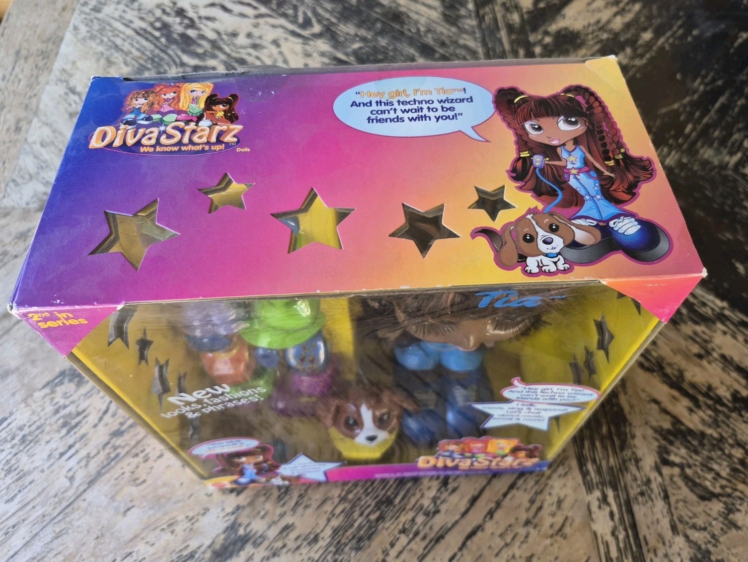 Mattel Diva Starz Interactive Tia Fashion Doll 12 in w/ Accessories Outfit Pet