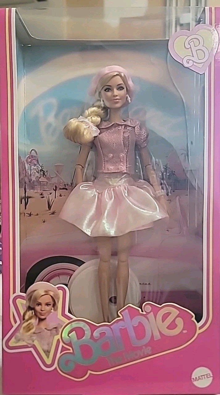 2025 Barbie The Movie Puffy Dress Pink Beret Doll Margot Robbie JBJ53 9993 Mint