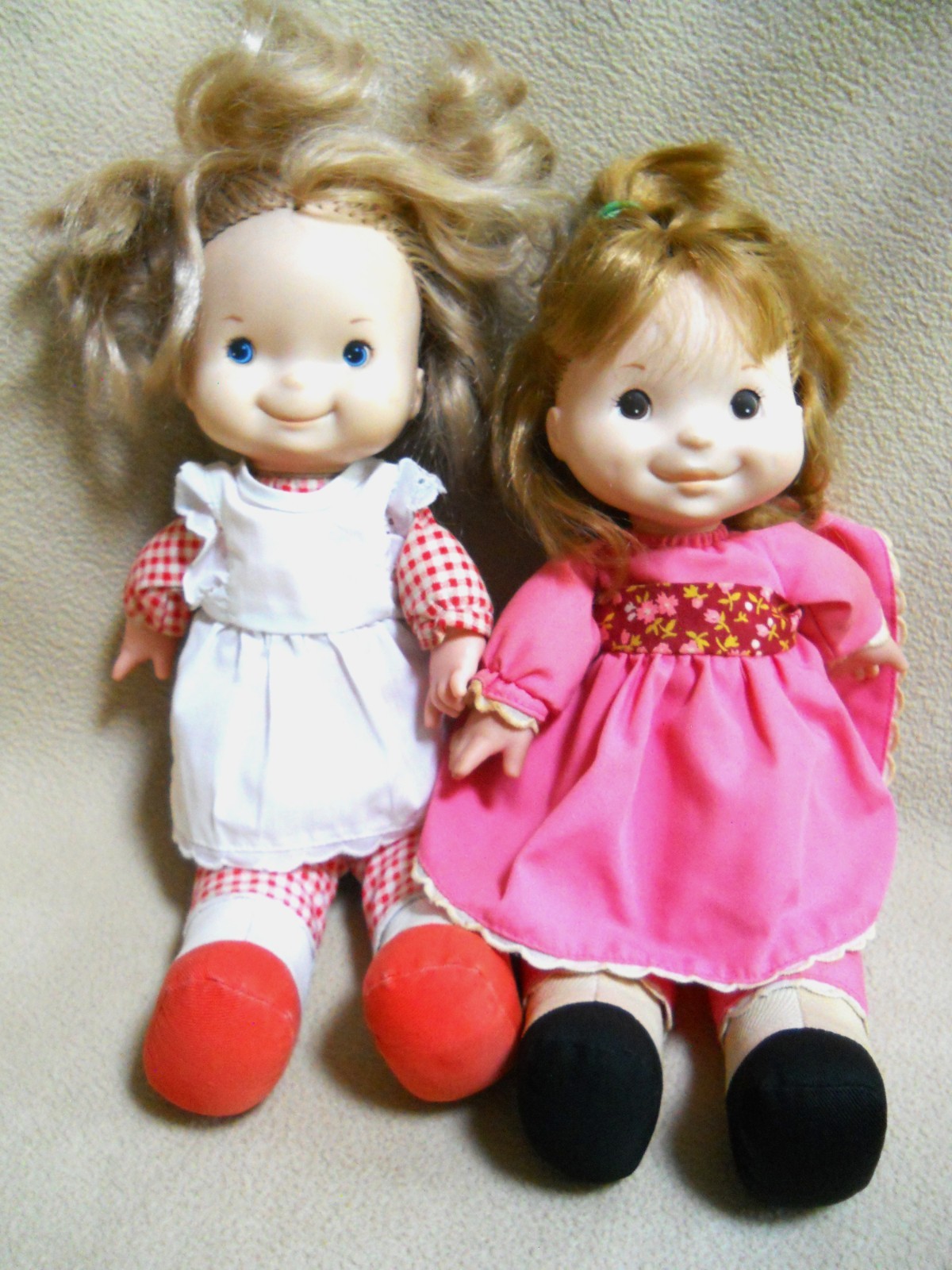2 Vintage 1973 Fisher Price Dolls / Natalie & Mary