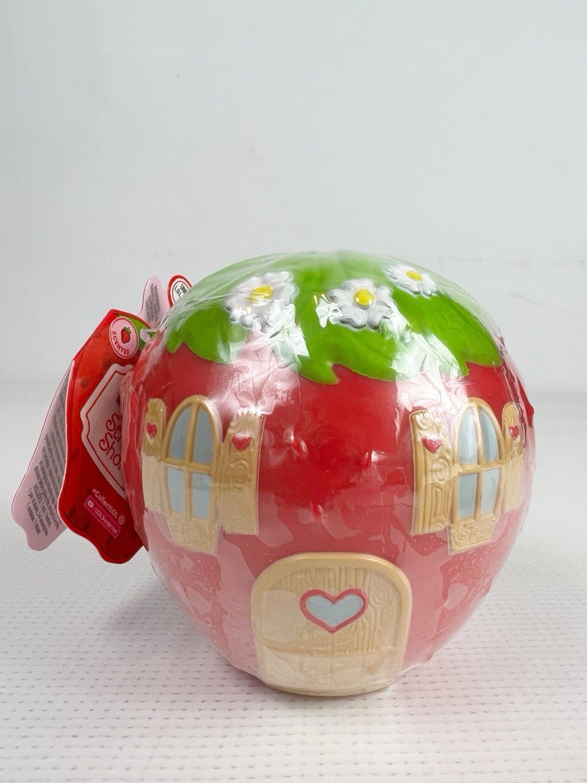 LOL Surprise Loves Strawberry Shortcake Tots Limited Edition Scented HardToFind