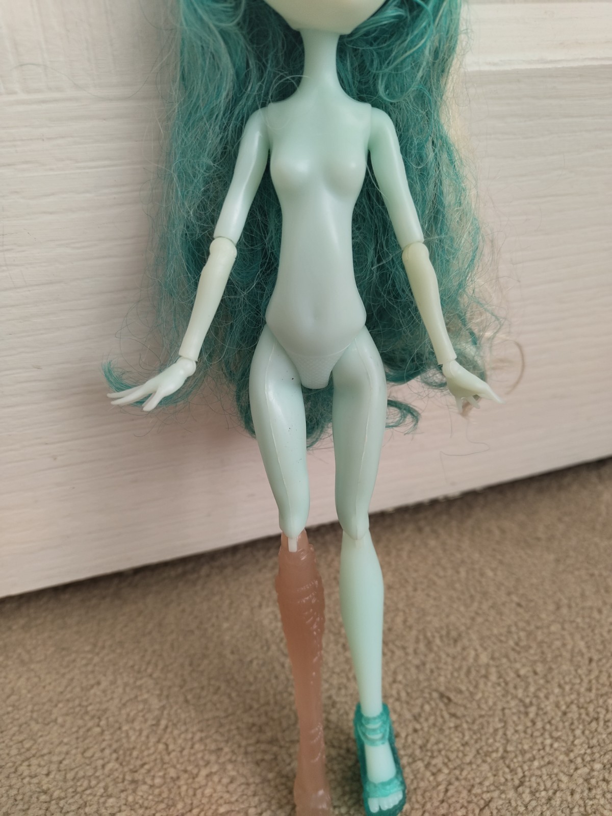 Monster High Haunted Student Spirits Vandala Doubloons doll