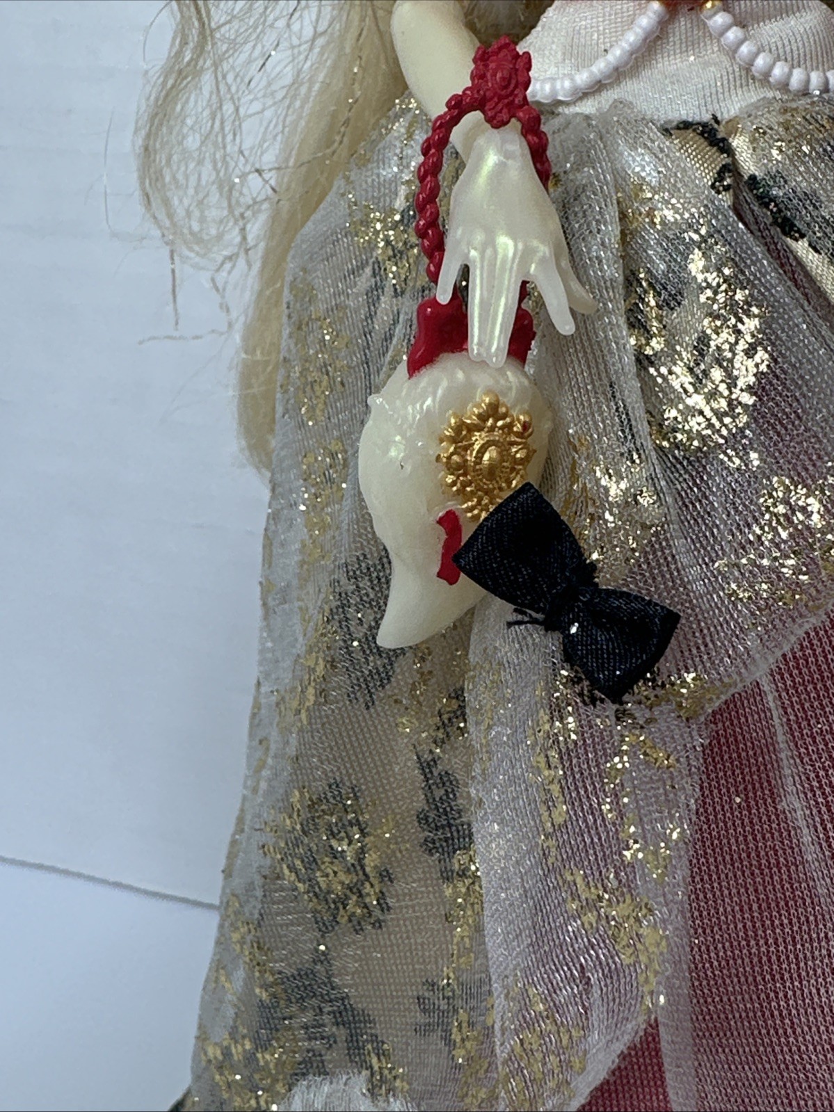 Ever After High Apple White Doll Thronecoming Mask