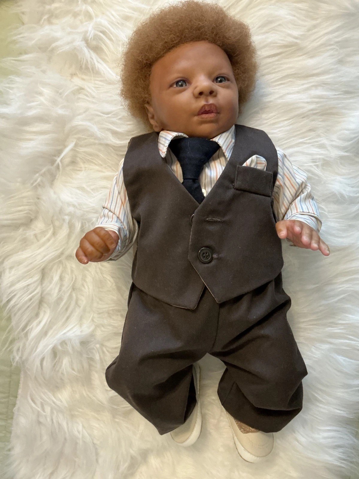 Medium Dark Baby Doll Curly Brown Hair Bear Overalls Brown Shoes – Jamar