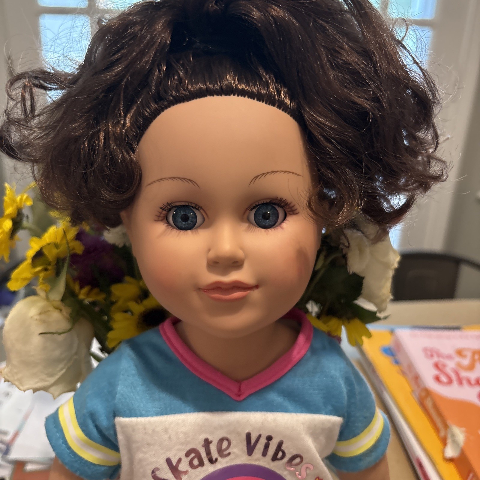Cititoy Doll Brown hair Brown eyes and Blue Eyes Curly Outfit GUC