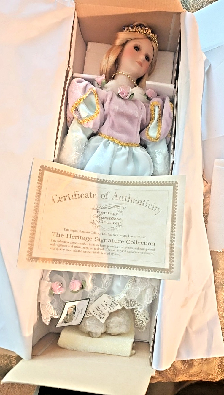 Heritage Mint Signature Collection Princess Grace 19 Inches