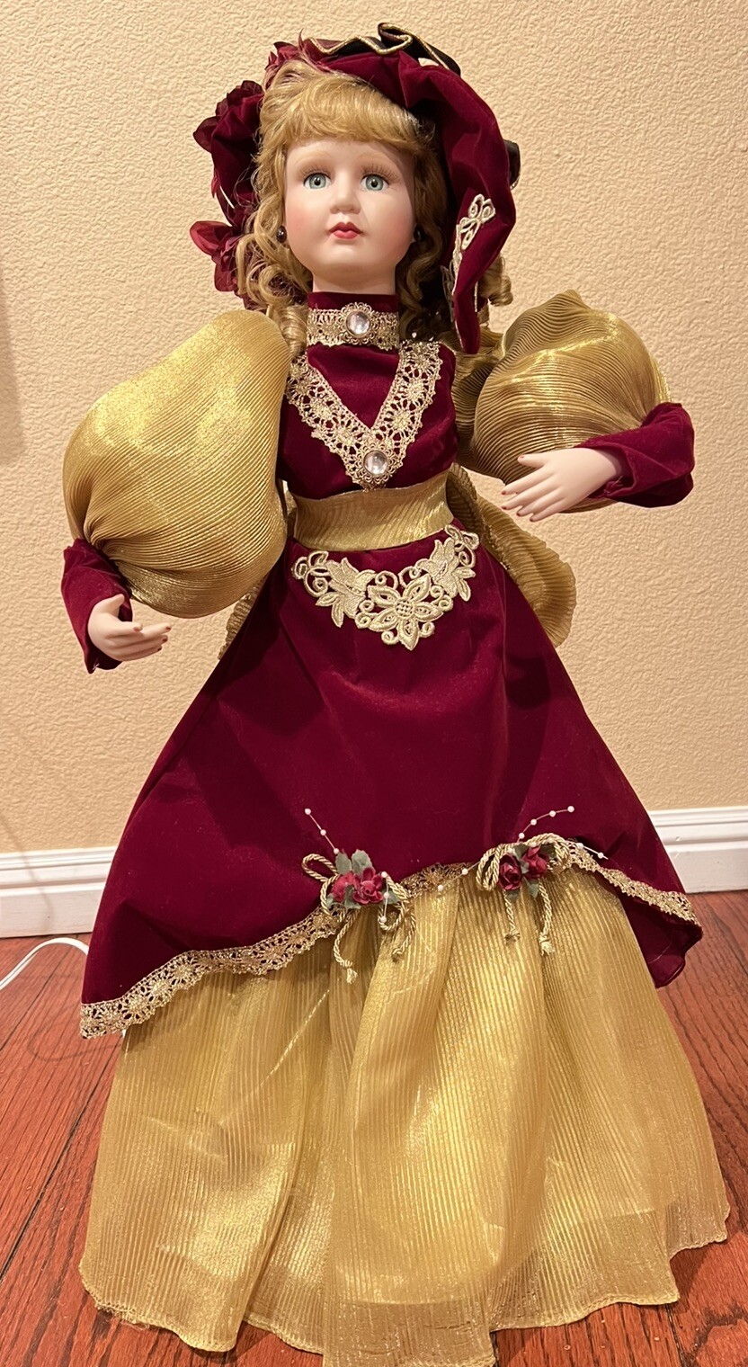 Victorian Animated Porcelain Doll by Santa’s Best Vtg 1999 AC Adapter Operated