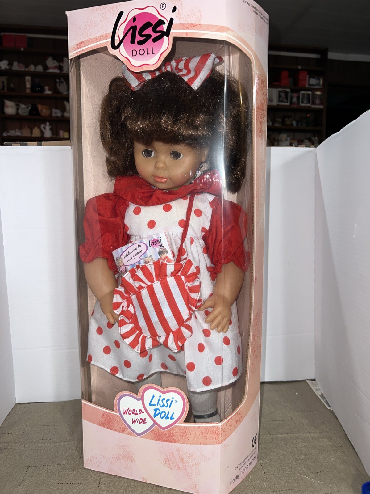 NEW Lissi Doll World Wide 18” Brooke Box Vintage Germany Vinyl Toddler Baby