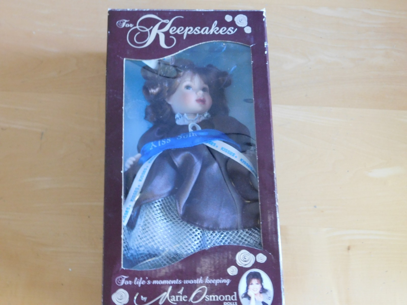 “Kiss Someone” Keepsake Hershey’s Doll by Marie Osmond 2006