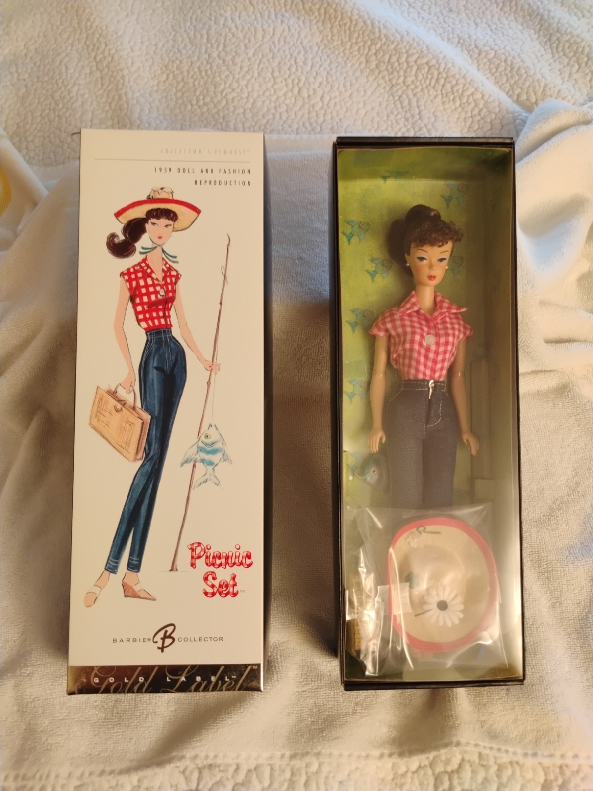 Mattel 1959 Doll and Fashion Reproduction Barbie Doll Picnic Set (Gold Label) NR