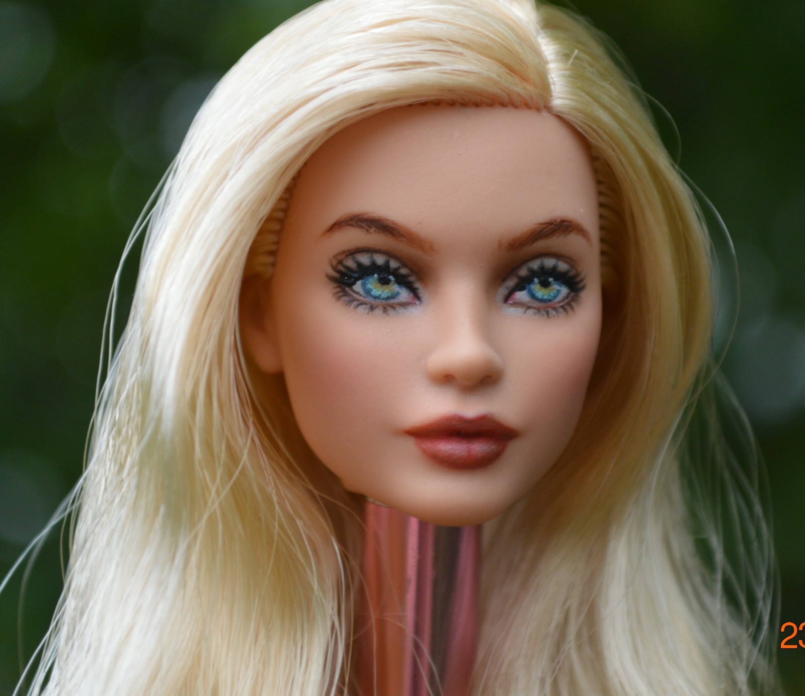 Barbie Gloria ✨💖✨ OOAK Repaint head