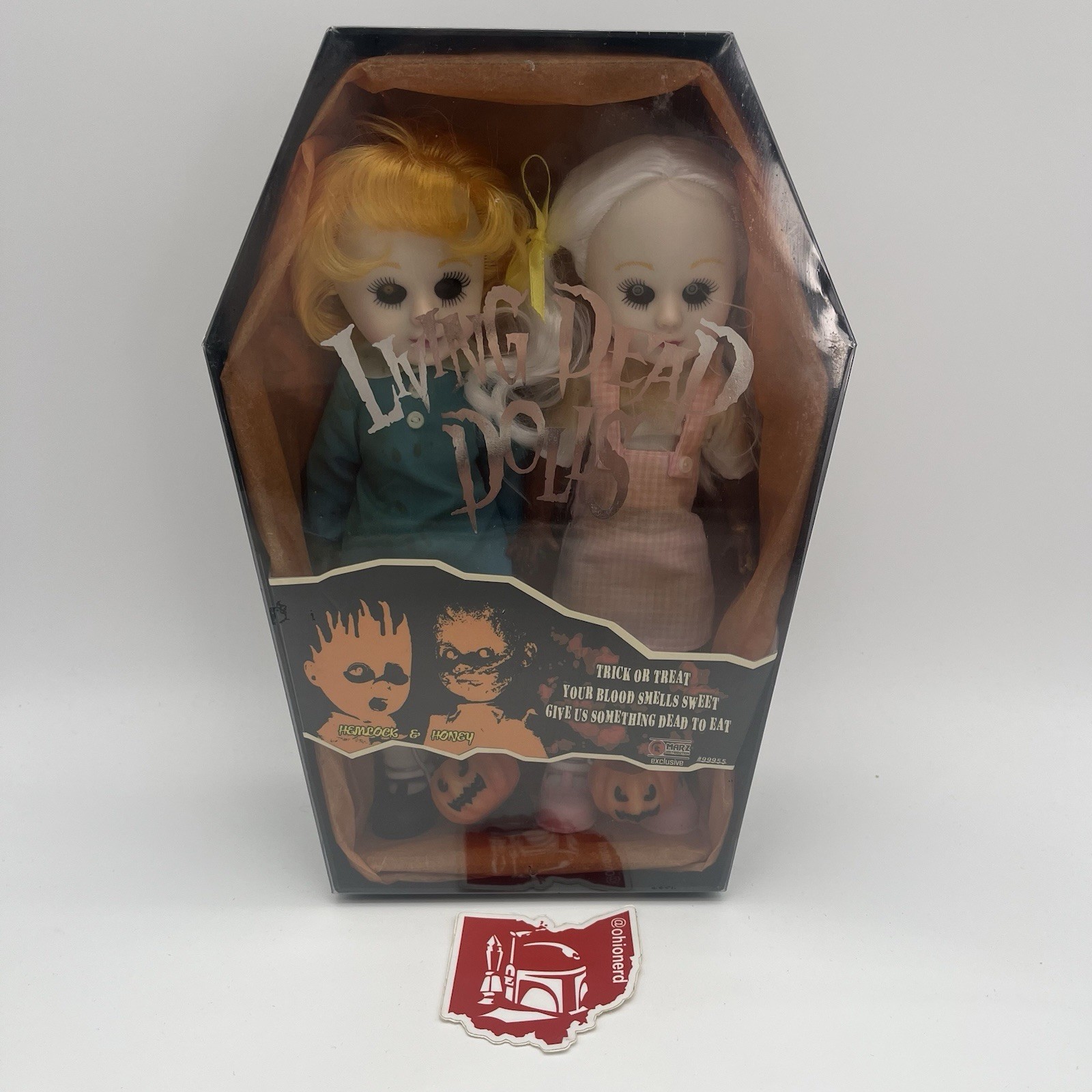 Mezco Living Dead Dolls Hemlock and Honey Set Marz Exclusive Horror New Sealed