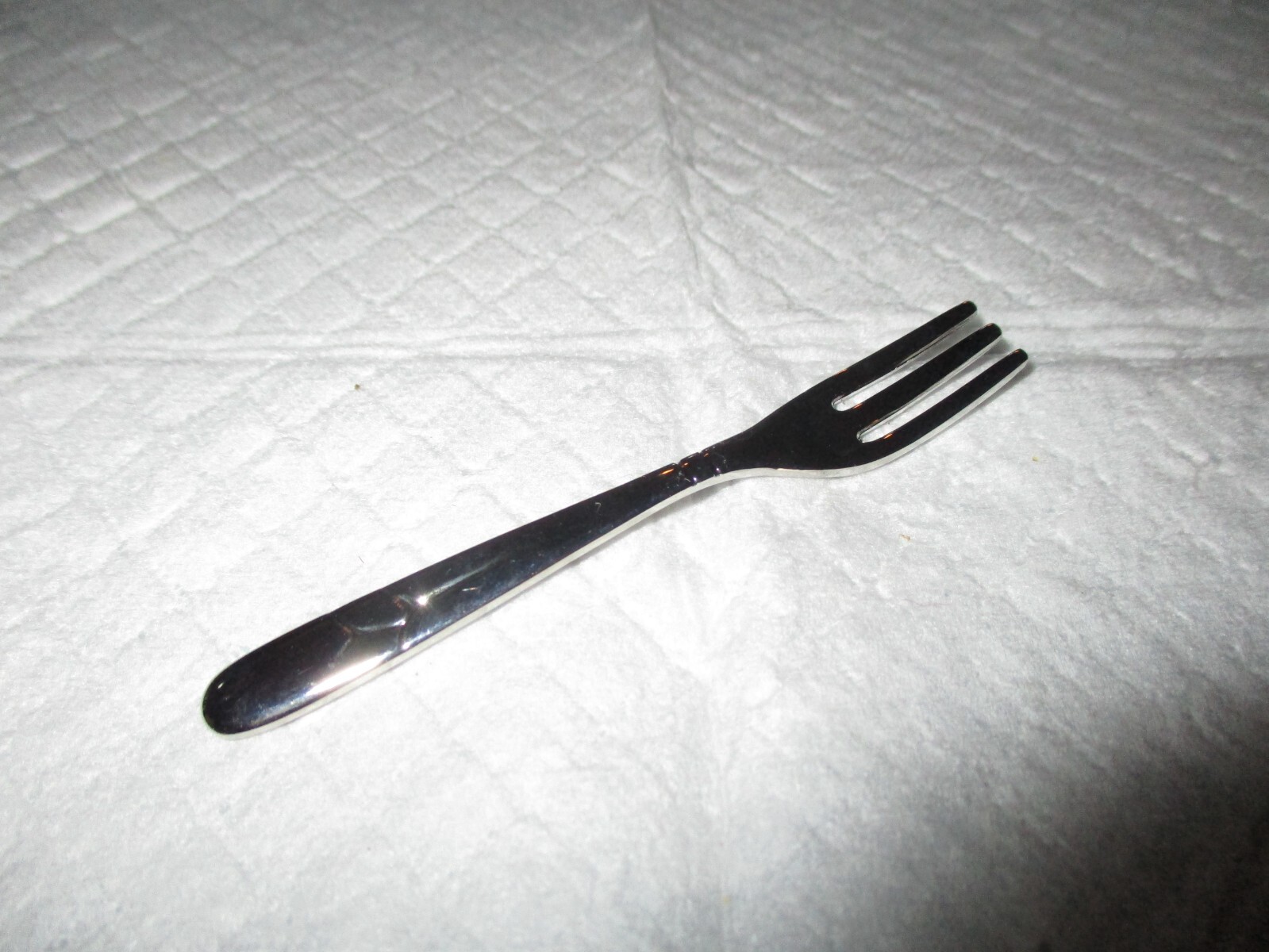 AMERICAN GIRL DOLL KIT’S GLASSWEAR GLASS WEAR METAL FORK ONLY