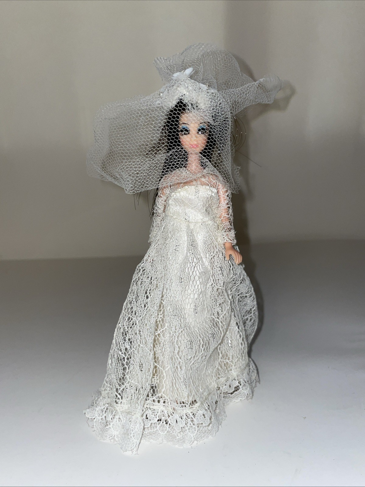 VTG 1970 Topper® “Angie” Doll – Brunette Green Eyes 6.5″ Original Fashion Doll