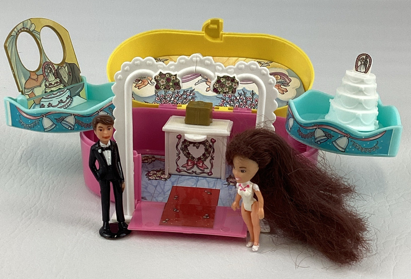 Mini Caboodles Wedding Ceremony Playset Bride Groom Cake Vintage 1993 Toy Biz