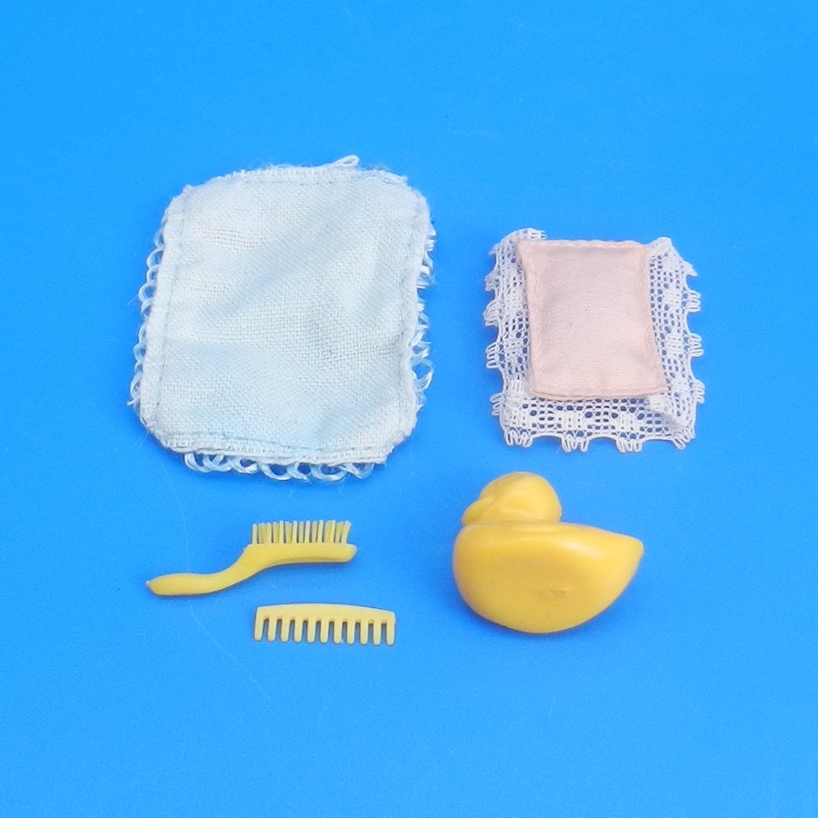 Vintage Liddle Kiddles LIDDLE DIDDLE Baby Doll Crib Beads Duck Mattel 1965 SWEET