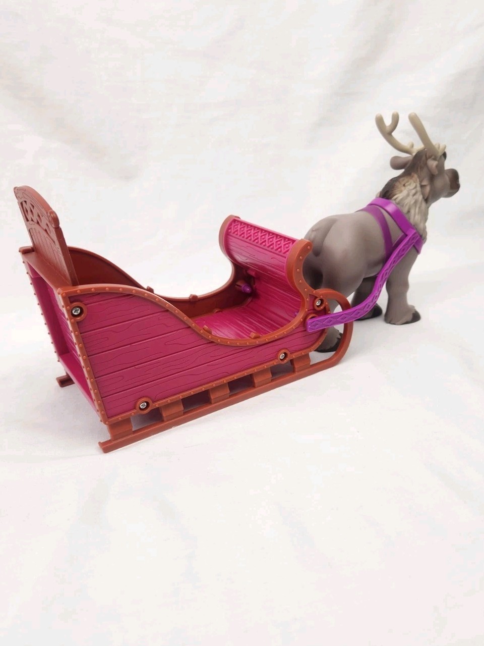 Disney Princess Petite Sleigh and Reindeer. Frozen II Jakks Pacific Sled 6.25″