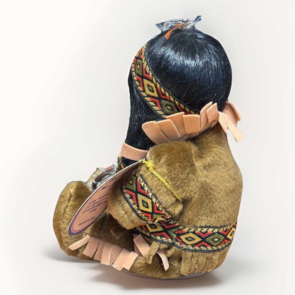 “Willie” Native American 2001 Doll & Dream Catcher Emerald Doll Collection #5452