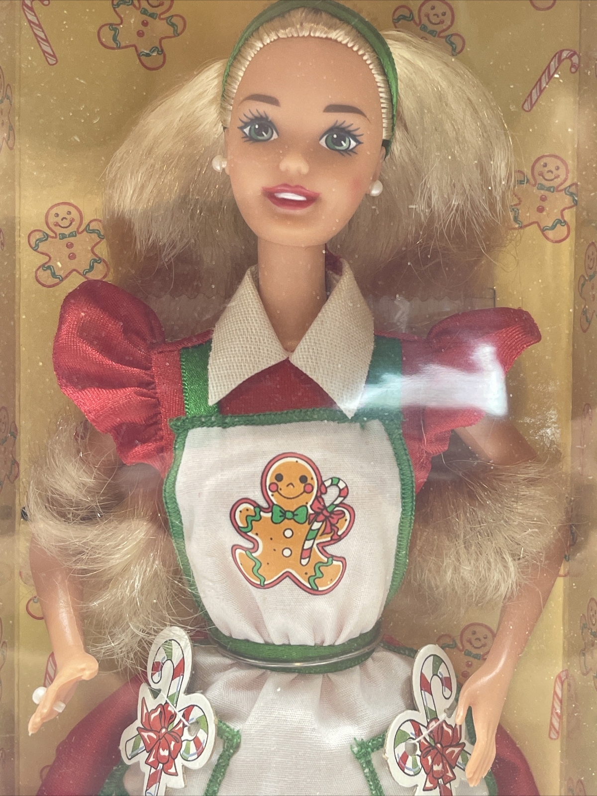 Vintage 1997 Holiday Treats Barbie Doll Special Edition Ginger Bread NIB