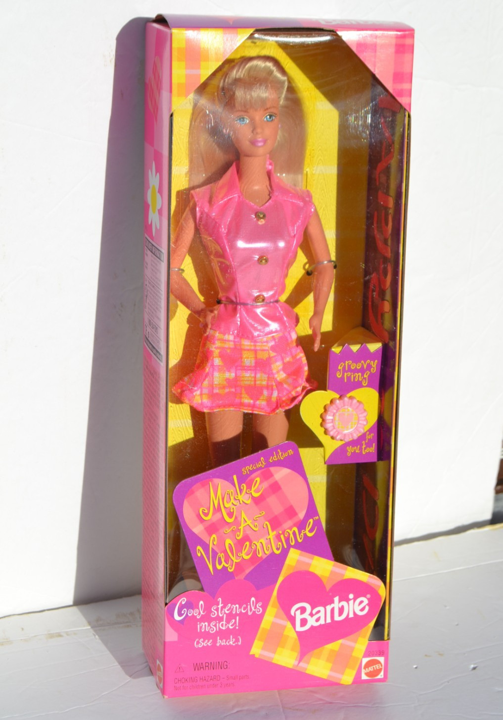 Barbie Make A Valentine doll Valentine’s Day 1998 blond Mackie face 20339 New
