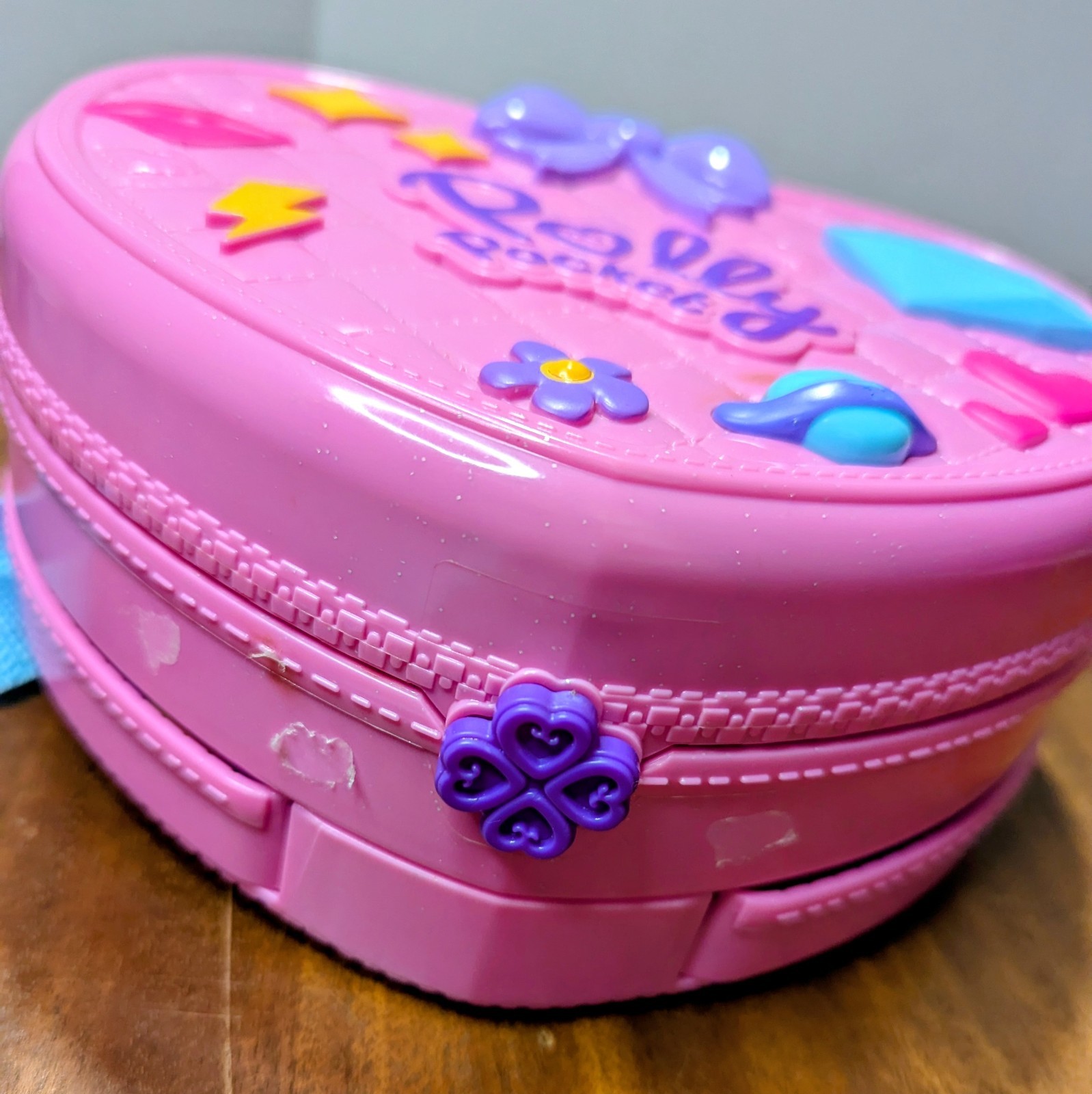 Polly Pocket Playset Tiny Mighty Theme Park Backpack 2019 Heart Shaped + 2 Dolls