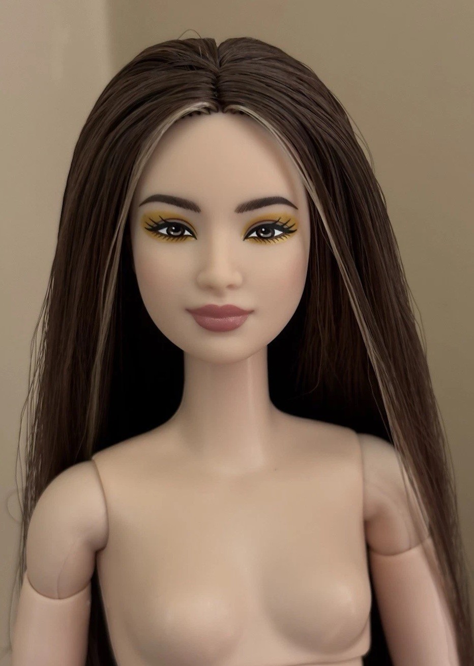 2026 Barbie Basics Model 06 Neutrals Series Barbie OOAK Blonde Reroot (Partial)