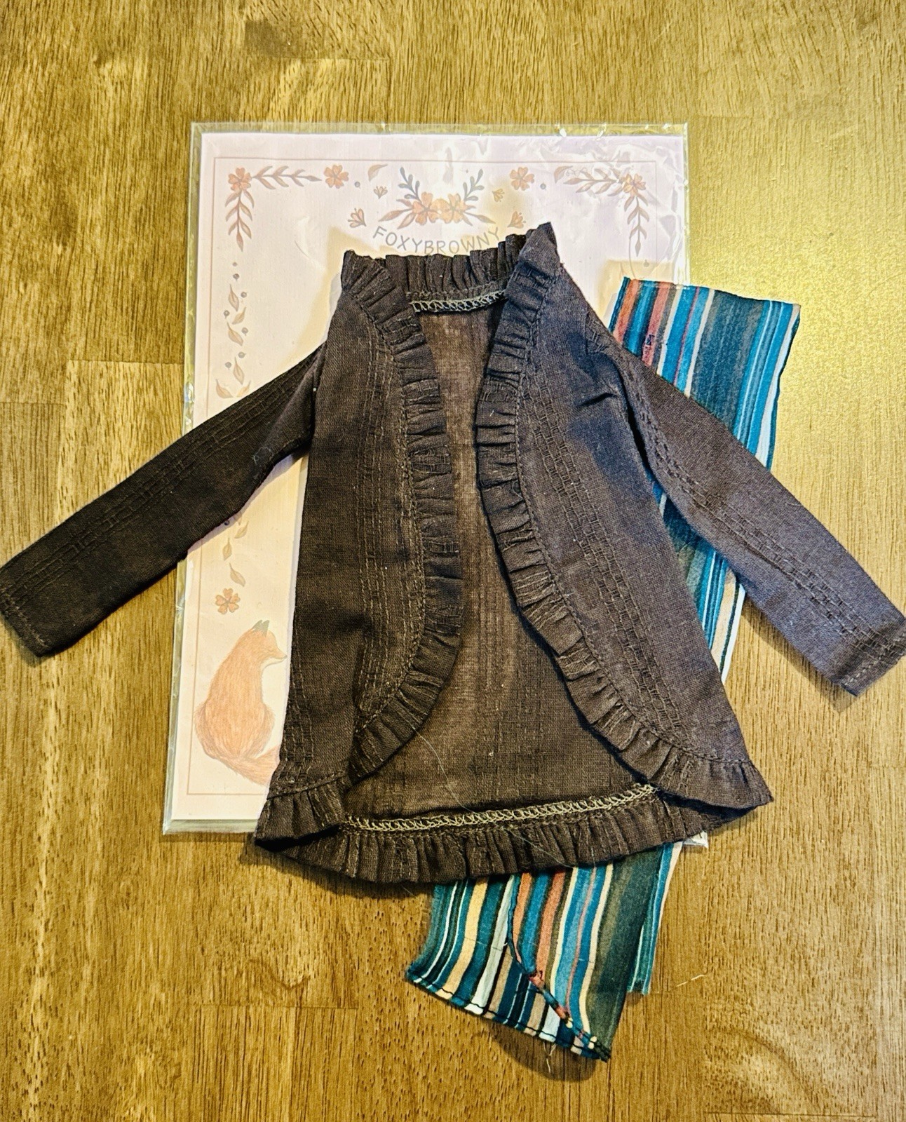 1/4 MSD BJD Dark Brown Cardigan w/scarf BY FOXYBROWNY