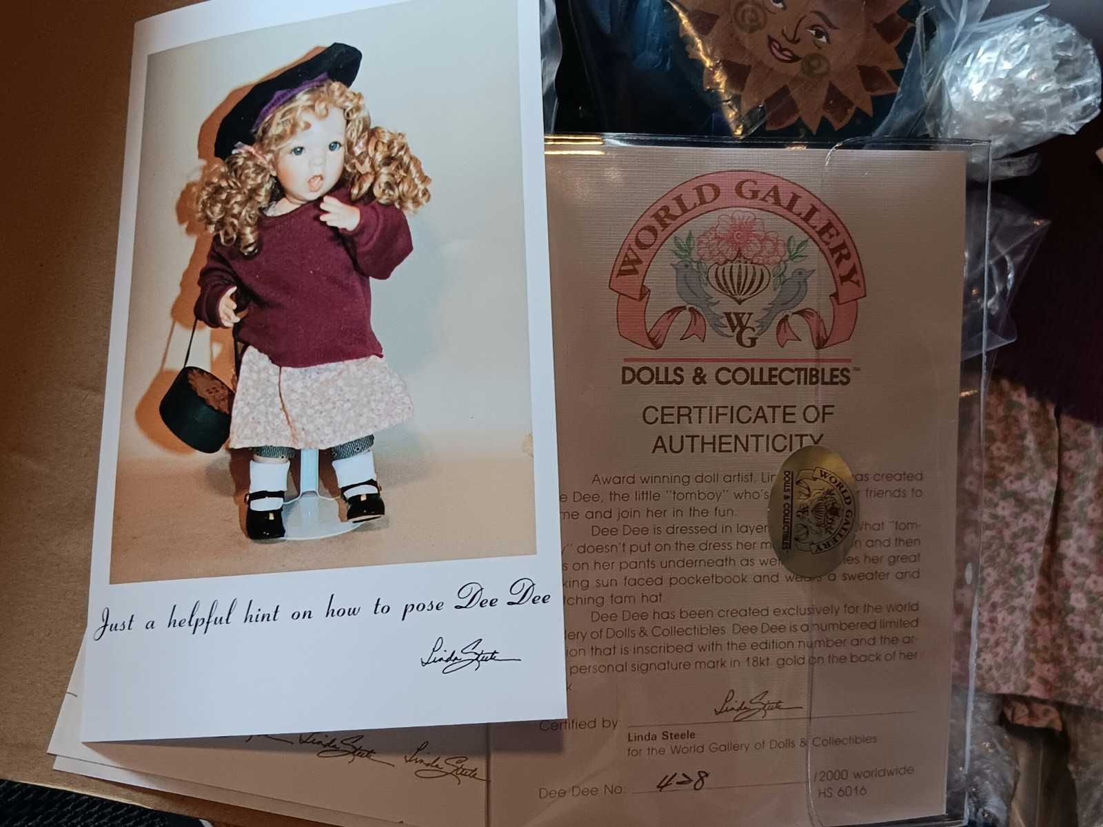 NIB LINDA STEELE 17 in DEE DEE PORCELAIN GIRL DOLL WORLD GALLERY CLOSED LTD ED