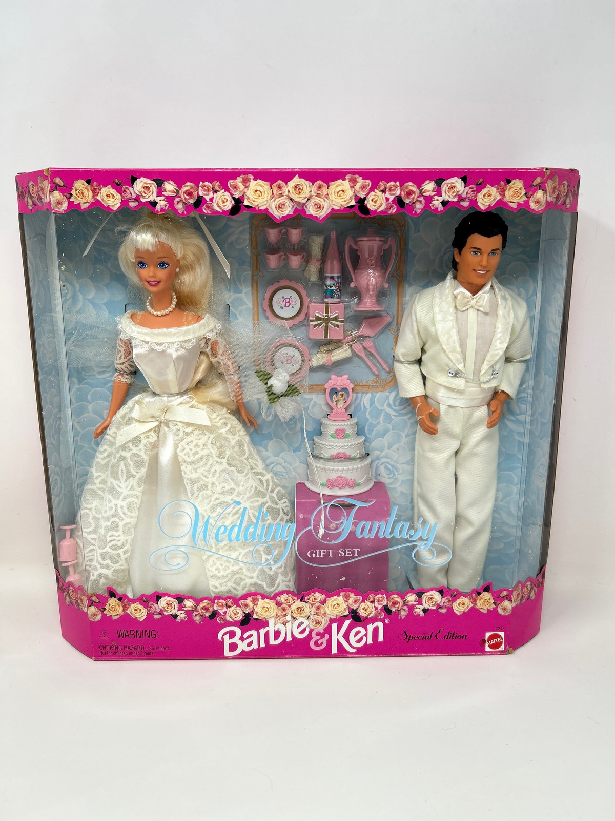 Barbie Wedding Fantasy Barbie and Ken Giftset