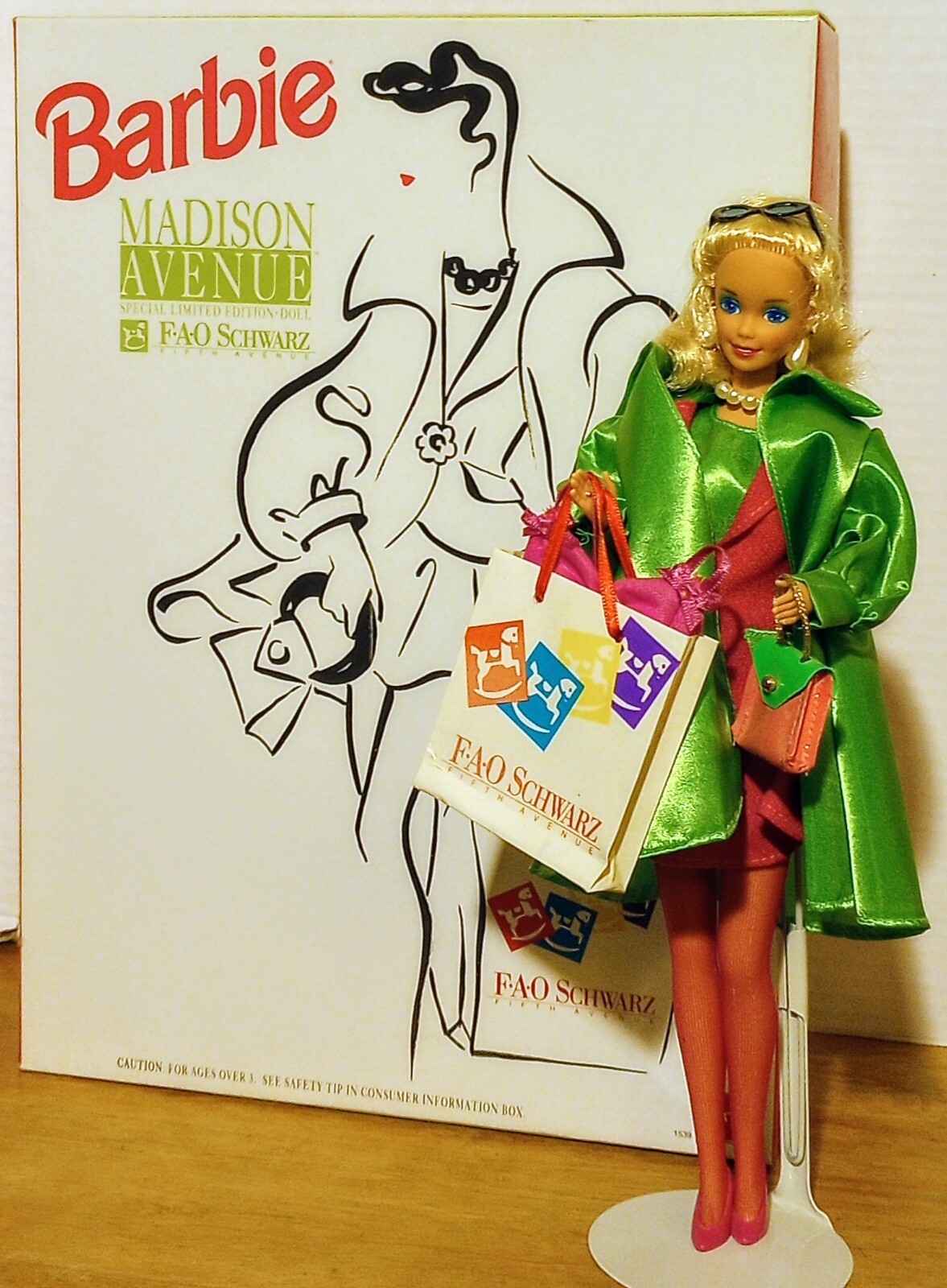 Vintage 1991 Mattel Barbie Madison Avenue #1539/FAO Schwarz – removed from box